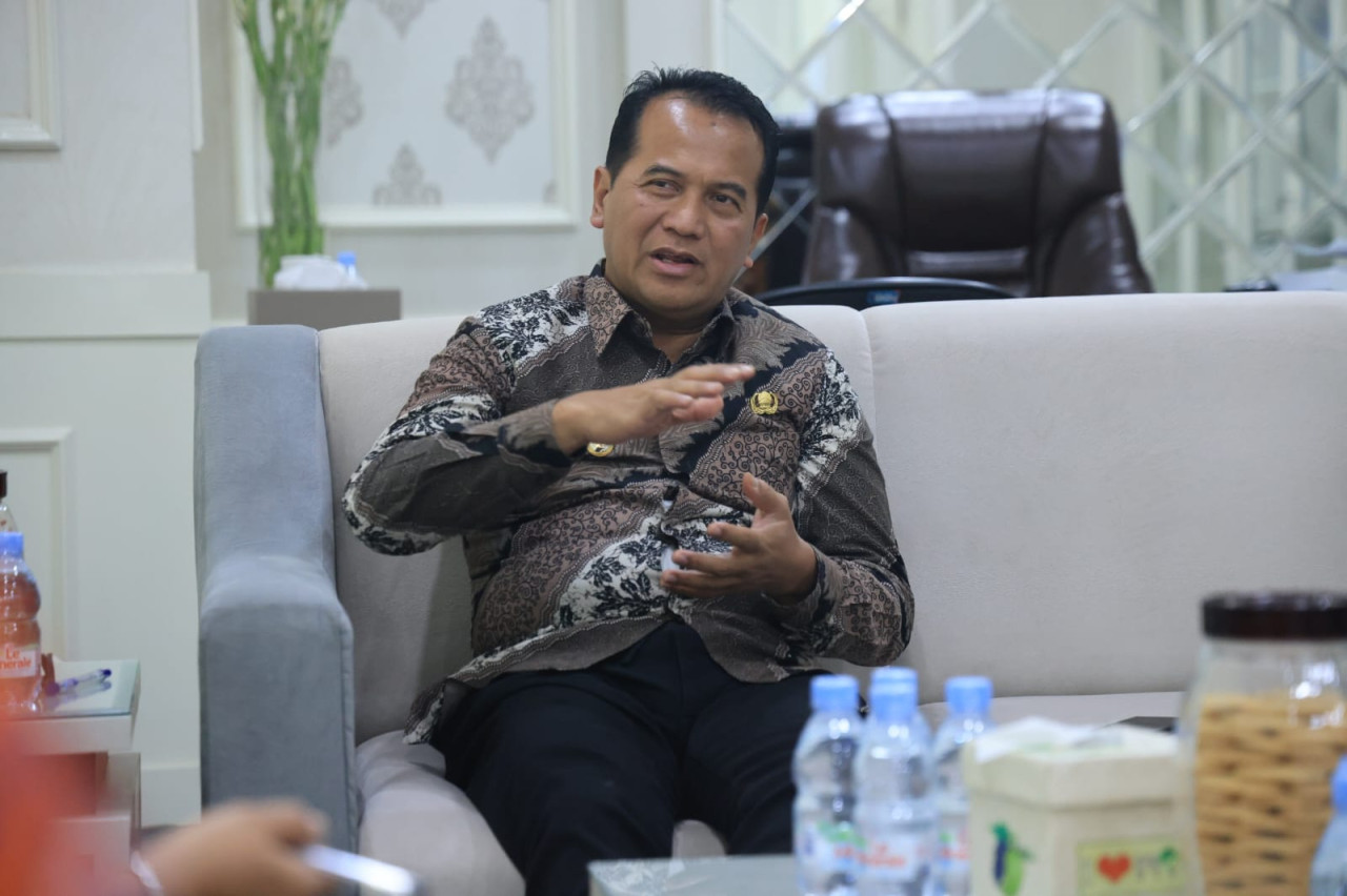 Pj Wali Kota Probolinggo Nurkholis. (Foto: Mahfud Hidayatullah/jatimnow.com)