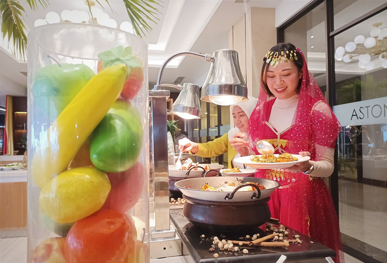 Aston Gresik Hadirkan Tema 1001 Nights of Ramadan