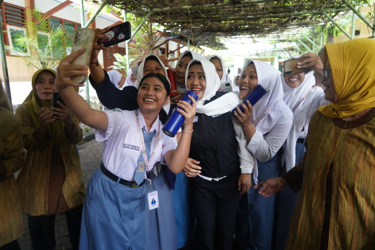 Bupati Ikfina Rangkul Pelajar Mojokerto dengan Gemoy!
