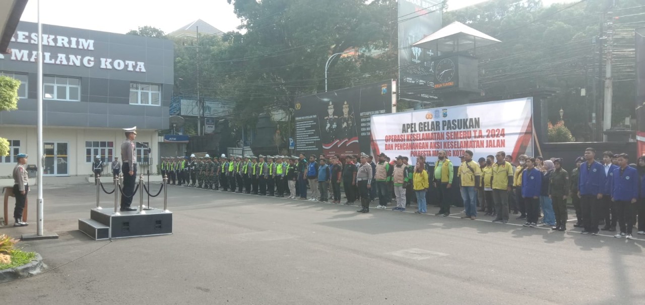Apel Gelar Pasukan Operasi Keselamatan Semeru TA 2024 dan Pencanangan Aksi Keselamatan Jalan Polresta Malang Kota pada Jumat (1/3/2024). (Foto: Gerhana/jatimnow.com)