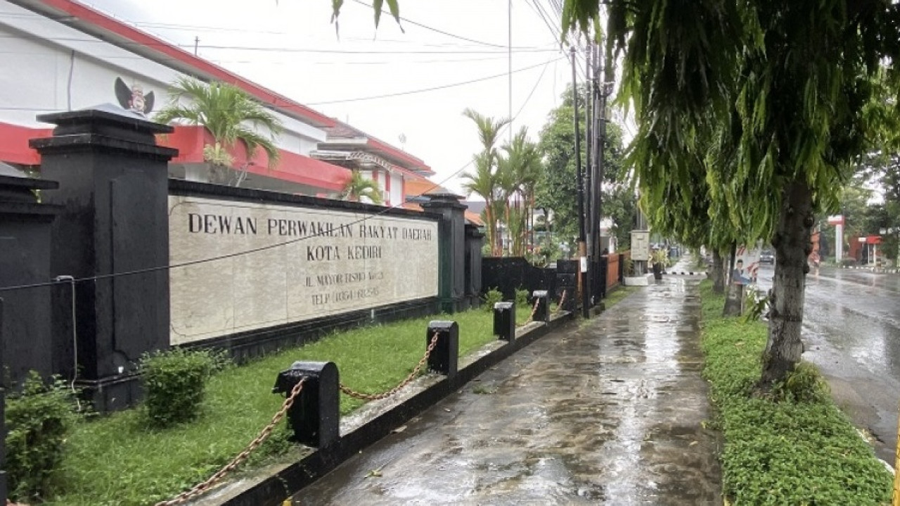 Gedung DPRD Kota Kediri. (Foto: Yanuar Dedy/jatimnow.com)