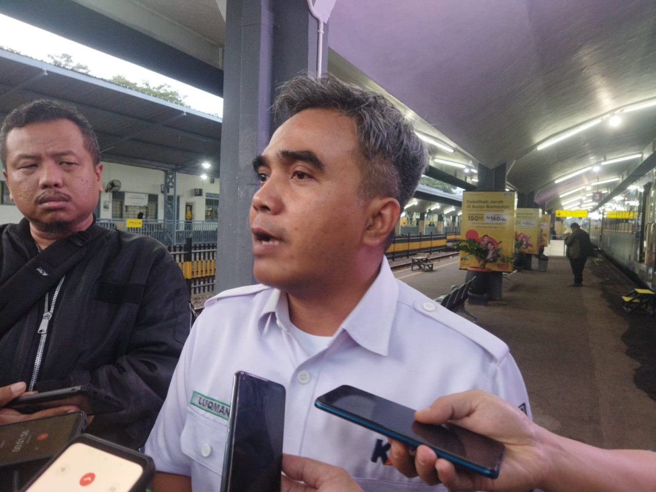 Manajer Humas KAI Daop 8 Surabaya, Luqman Arif beberapa waktu lalu. (Foto : Gerhana/jatimnow.com)