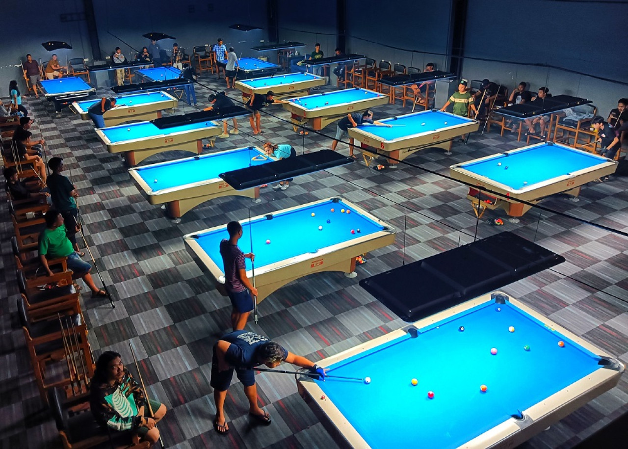 Salah satu tempat biliar di Sidoarjo yang terjaring razia Satpol PP saat bulan Ramadan. (Foto: Ahaddiini HM/jatimnow.com)