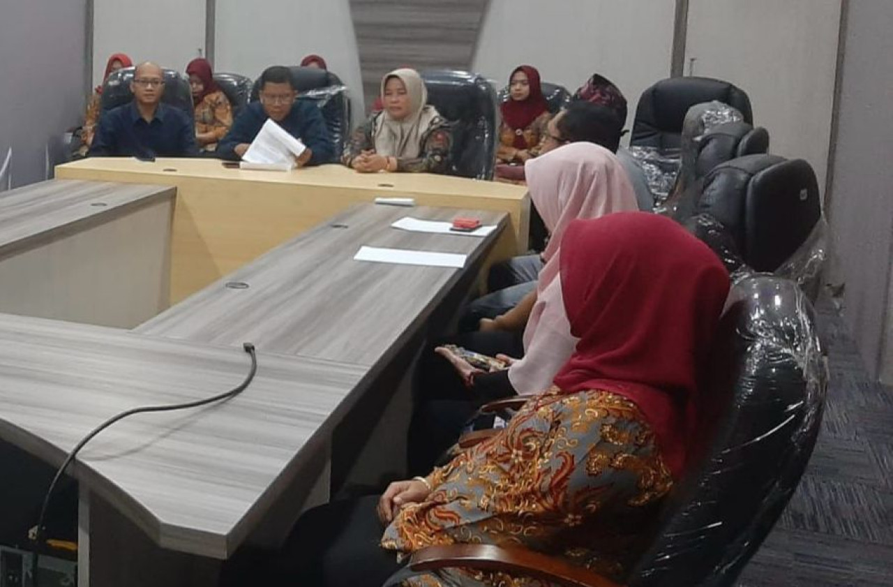 Dinkes Bangkalan berikan penjelasan soal kasus kepala bayi putus saat lahiran. (Foto: Fathor/jatimnow.com)