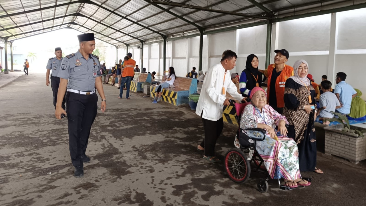 Kunjungan khusus di Lapas Surabaya. (Foto: Kemenkumham Jatim/jatimnow.com)