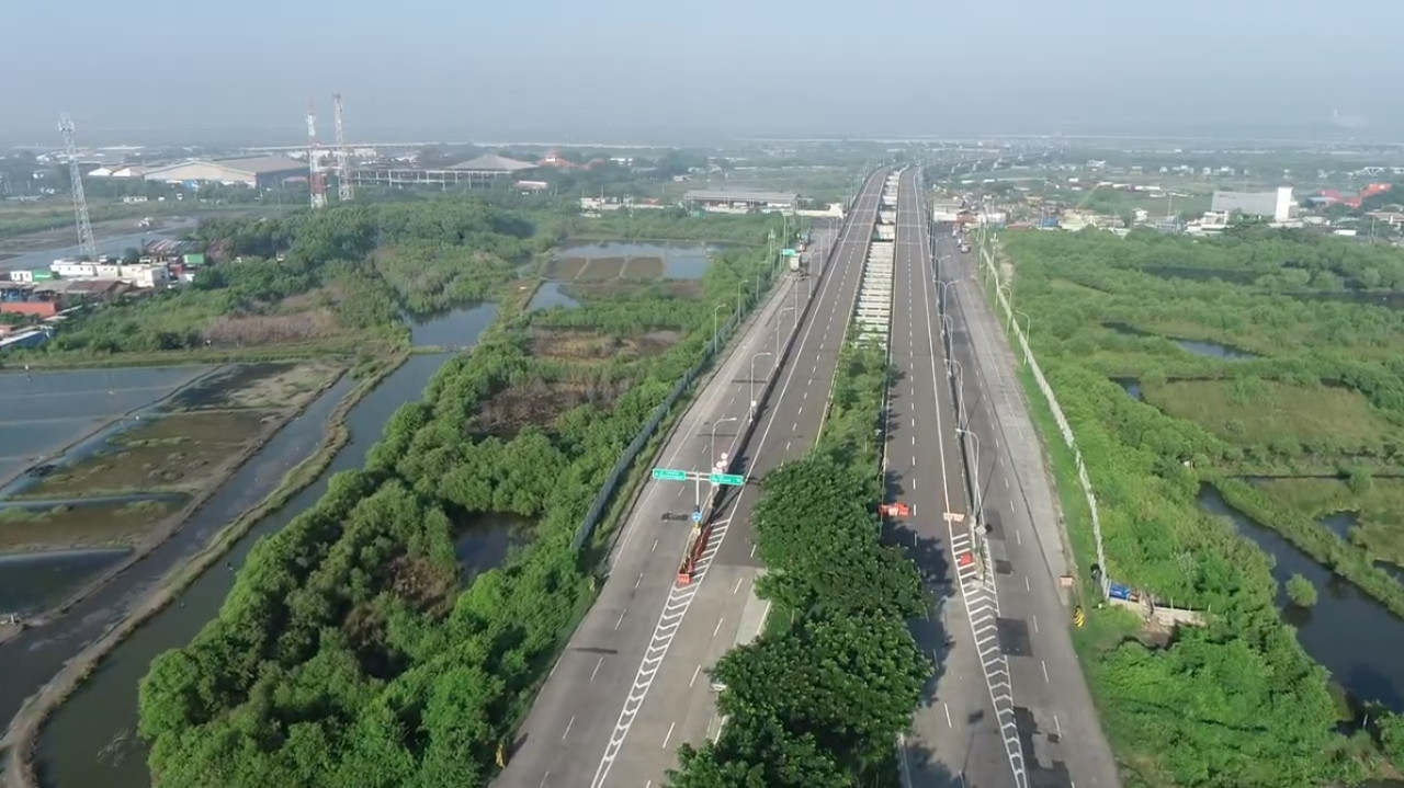 Fly Over TTL. (Foto: Humas Pelindo for jatimnow.com)