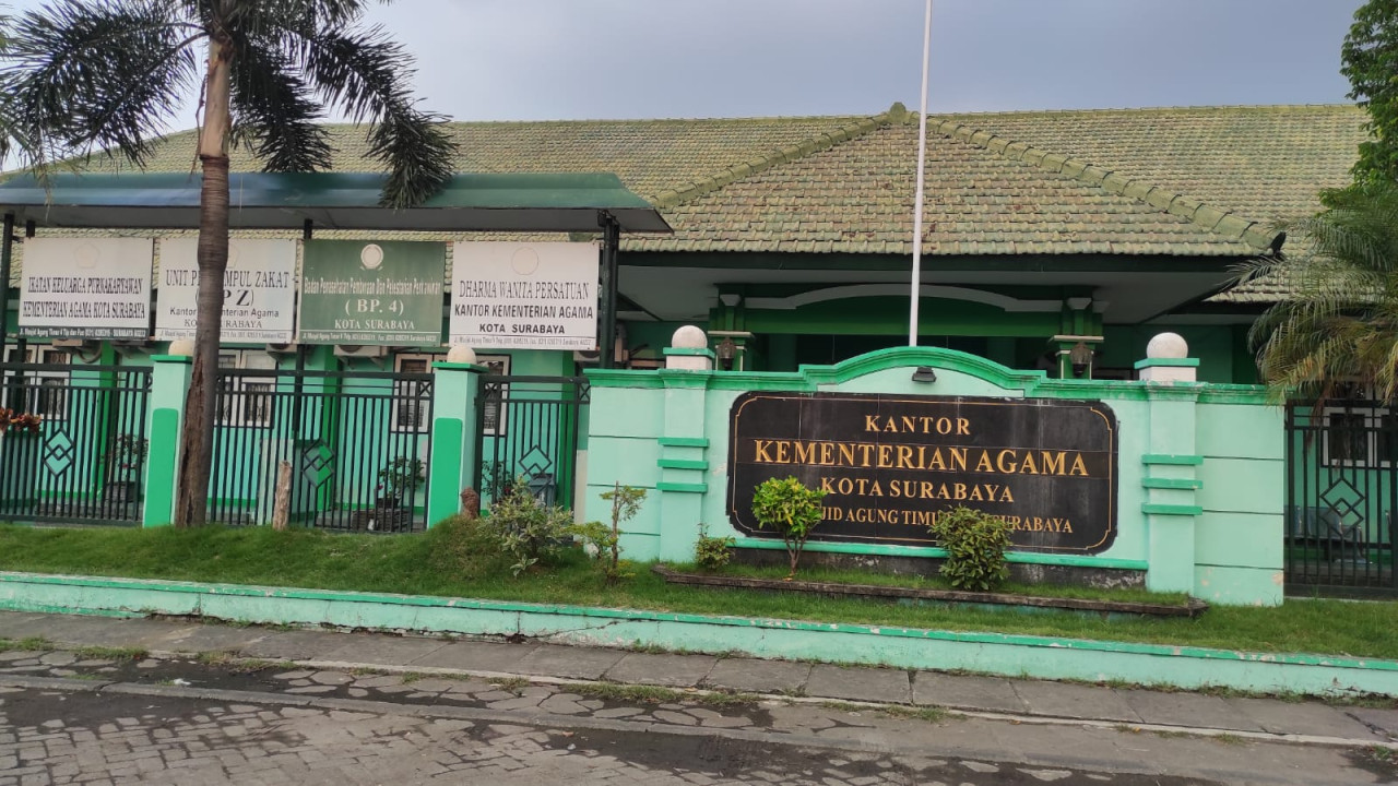 Kantor Kemenag Surabaya (Foto: Haikal Darojad for jatimnow.com)