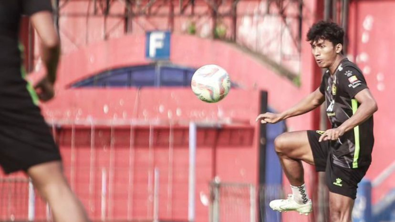 Pemain Persik Kediri M Khanafi. (Foto: Persik Kediri/jatimnow.com)