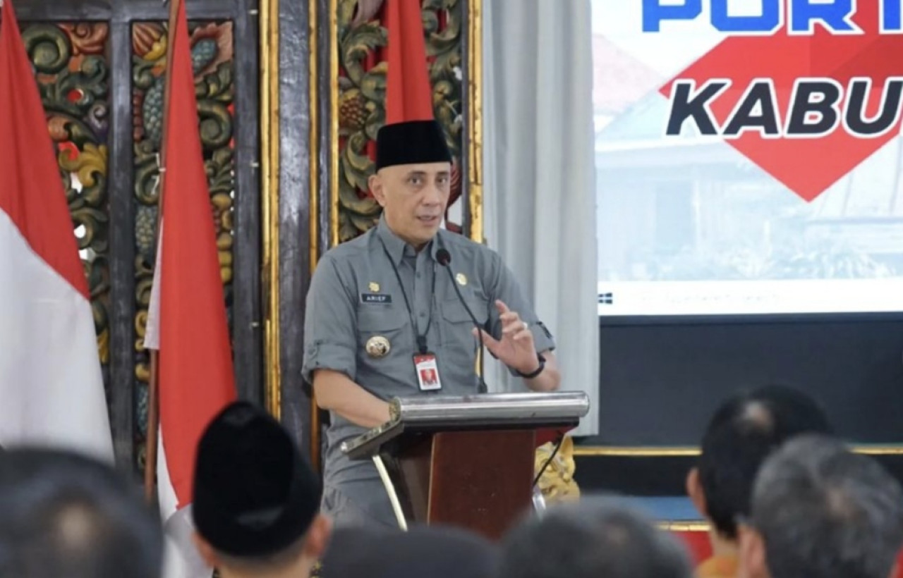 Pj Bupati Bangkalan, Arief M Edie (Foto: Kominfo Bangkalan for jatimnow.com)).