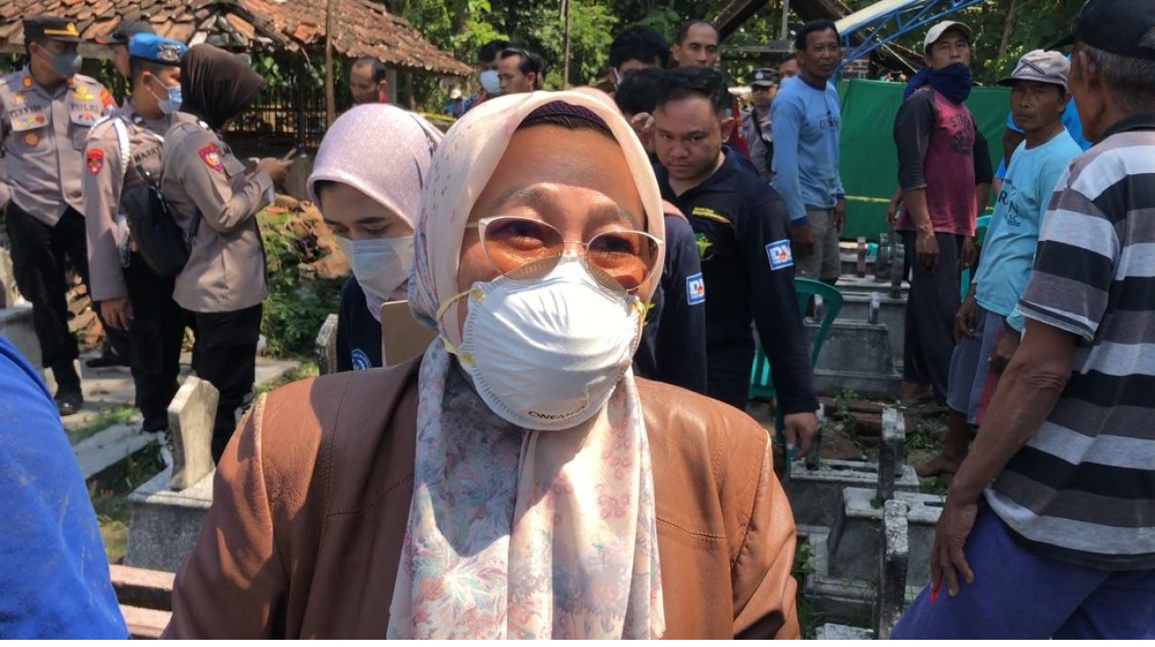 Tim forensik Rumah Sakit Bhayangkara Polda Jatim dr. Titik Purwanti. (Foto: Ahmad Fauzani/jatimnow.com)