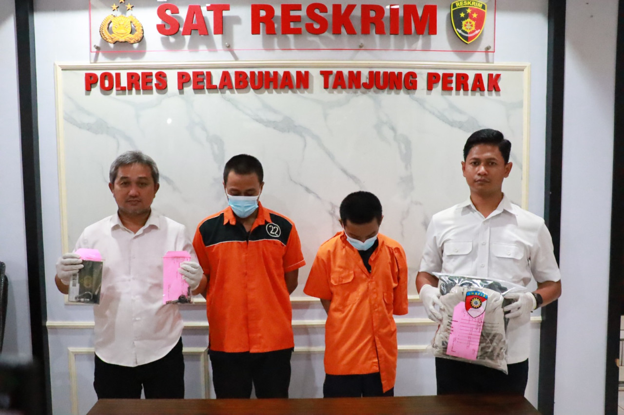 Komplotan maling motor yang diringkus Polres Tanjungperak. (Foto: Humas Tanjungperak/jatimnow.com)