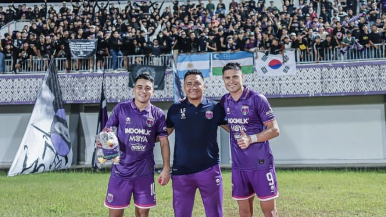 Vidal (kiri) dan Fergonzi (kanan) yang dirumorkan akan merapat ke Persik Kediri. (Foto: Instagram Persita Tangerang/jatimnow.com)