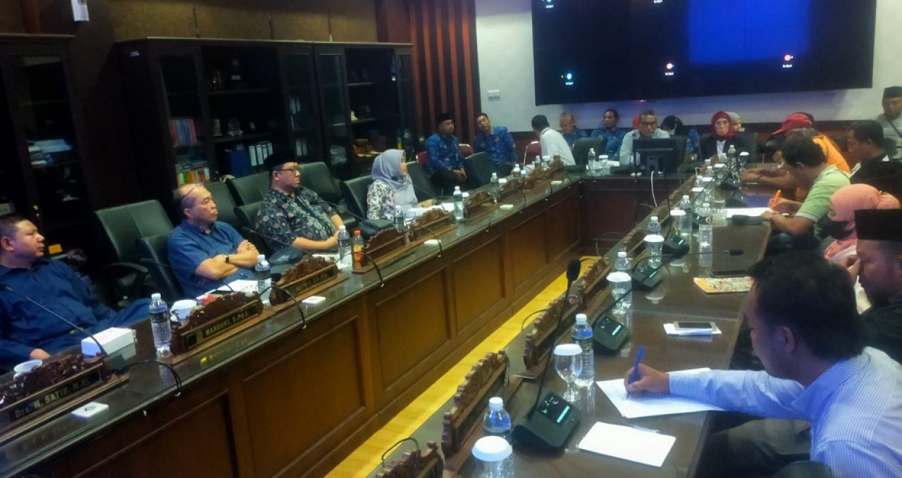 Komisi D DPRD Jatim Terima Perwakilan Warga Rusunawa Gunungsari Surabaya