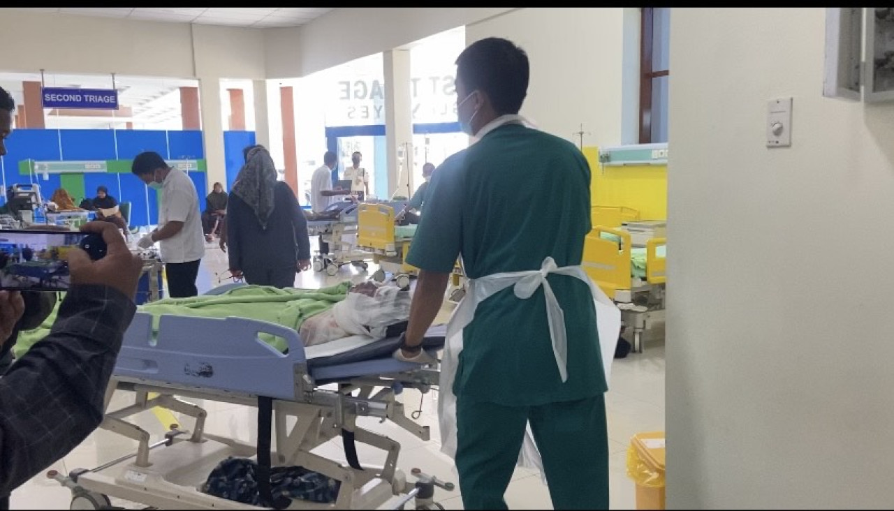 Korban luka bakar parah, IN, kini masih dalam perawatan. (Foto: Ahmad Fauzani/jatimnow.com)