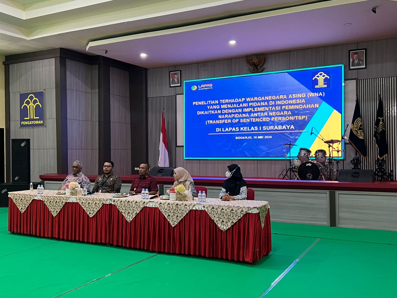 Kegiatan penelitian terkait Transfer Narapidana Antar Negara/ TSP di Lapas I Surabaya. (Humas Kemenkumham Jatim for jatimnow.com)