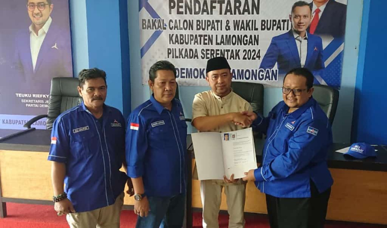 Dirham Akbar Daftar Bacawabup ke Demokrat Lamongan, Ambisi Dampingi Pak Yes?