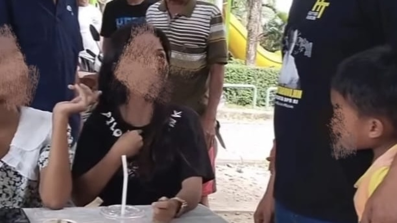 Tangkapan layar video viral di Tulungagung. (Foto: Bramanta Pamungkas/jatimnow.com)