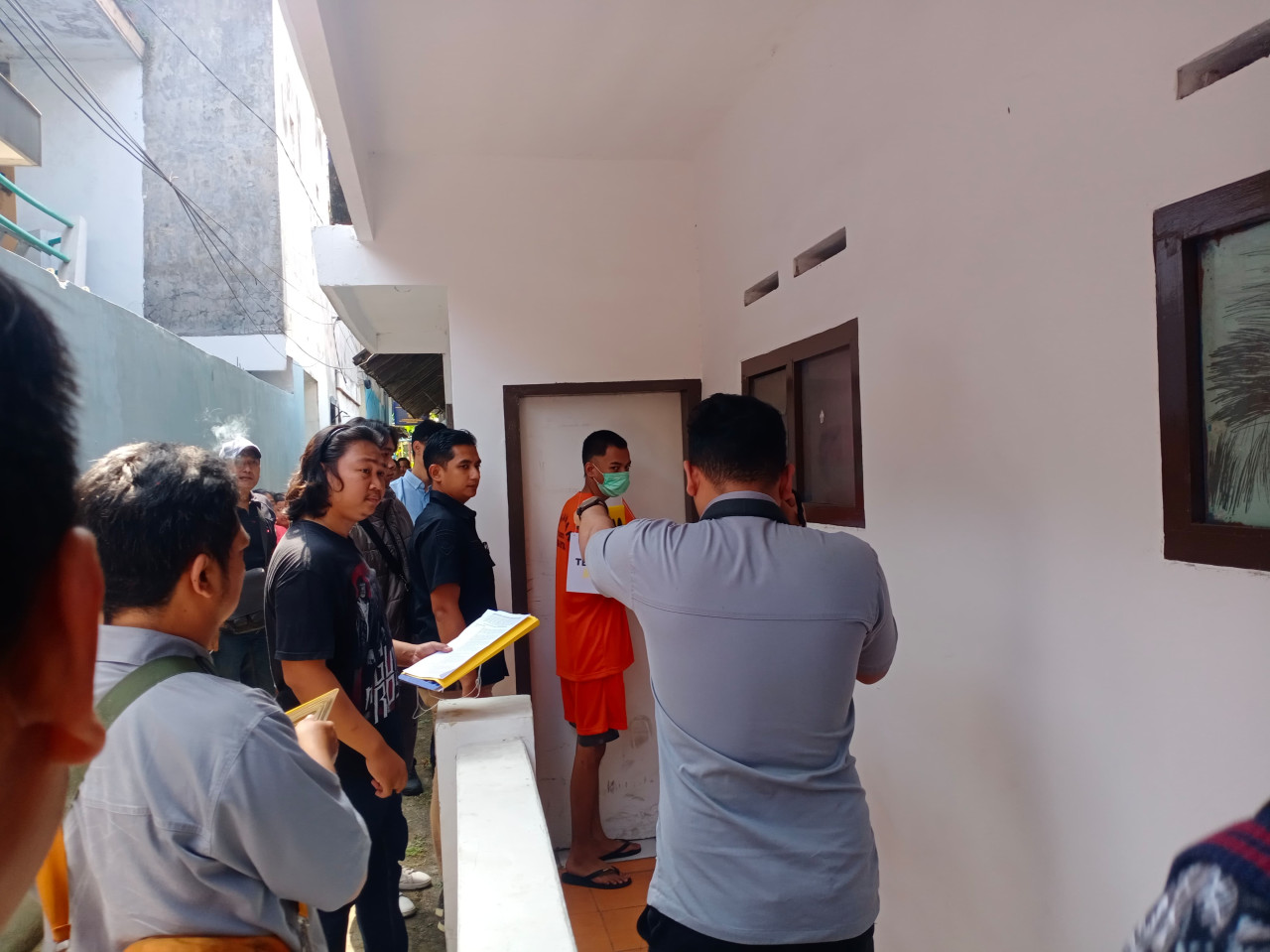 Rekonstruksi 18 Adegan Pembunuhan Mahasiswi Malang di Kamar Kos