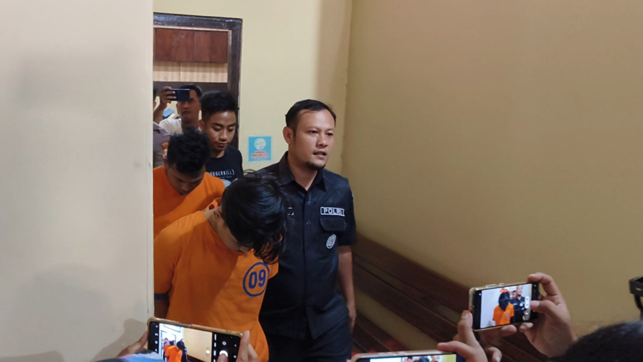 Siswi SMP di Probolinggo Diperkosa 3 Pria, Korban Dikalungi Celurit