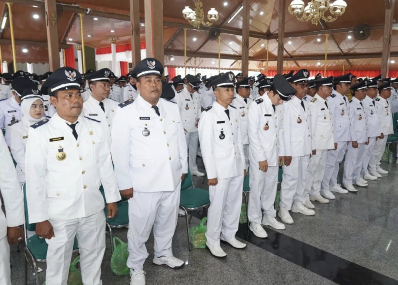 Ratusan kepala desa di Bangkalan diperpanjang masa jabatannya. (Foto: Humas Pemkab Bangkalan)