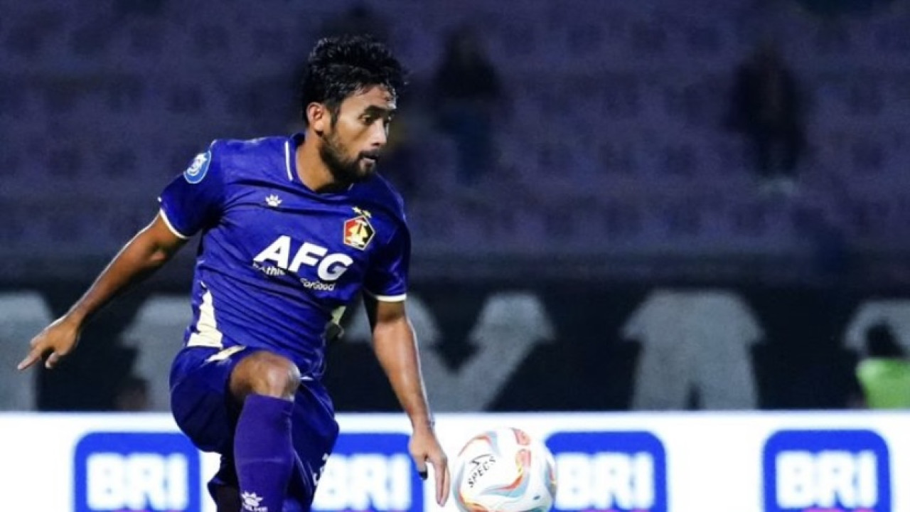 Potret Agil Munawar, bek kanan Persik Kediri. (Foto: Persik Kediri/jatimnow.com)