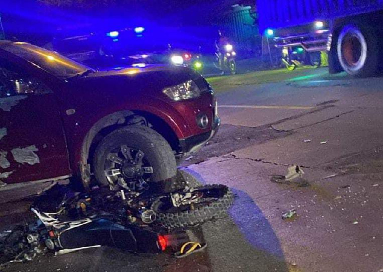 Motor CRF 150 usai menabrak Pajero di Bojonegoro. (Foto: tangkapan layar media sosial WAG for jatimnow.com)