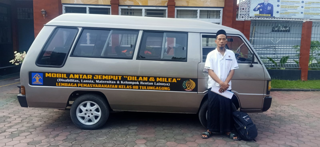 Rumah Singgah dan mobil yang digunakan mengantar WBP setelah bebas. (Foto: Dok Lapas Tulungagung/jatimnow.com).