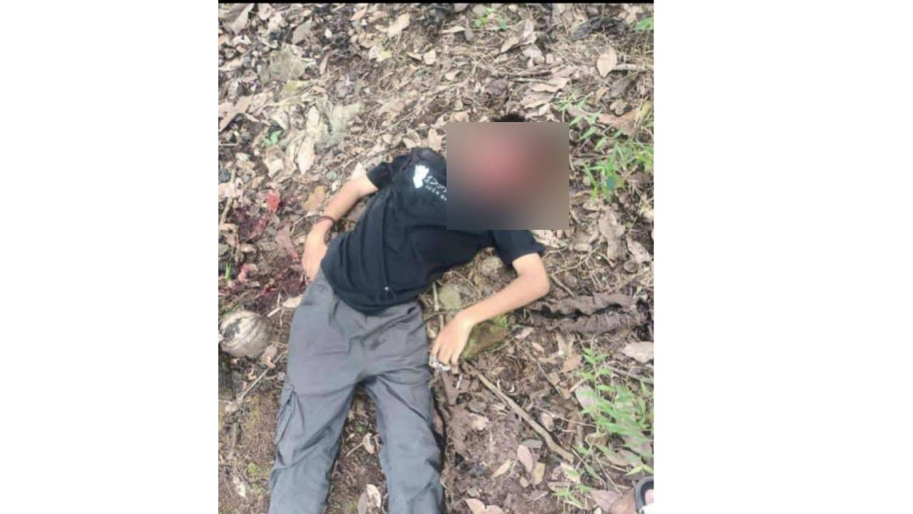 Foto yang beredar di grup Whatsapp yang menarasikan korban pembegalan (Foto: Arif for jatimnow.com)