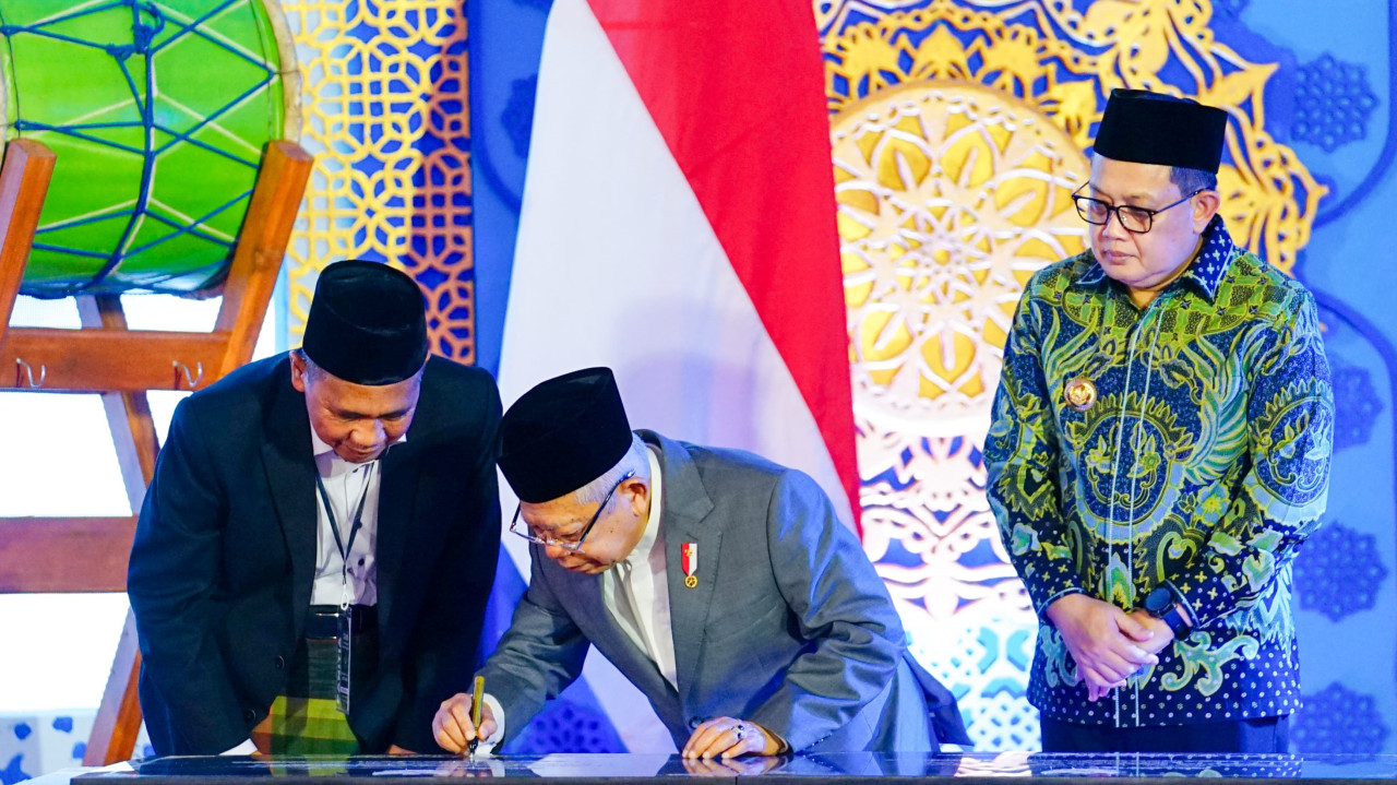 Pj Gubernur Jatim Titip Pesan ke Ponpes Asy Syadzili Malang