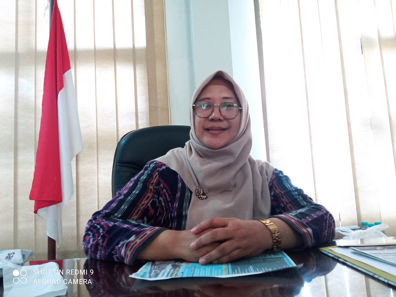 Kepala SMAN 2 Jember, Dora Indriana saat ditemui di ruangannya (Foto: Sugianto/jatimnow.com)