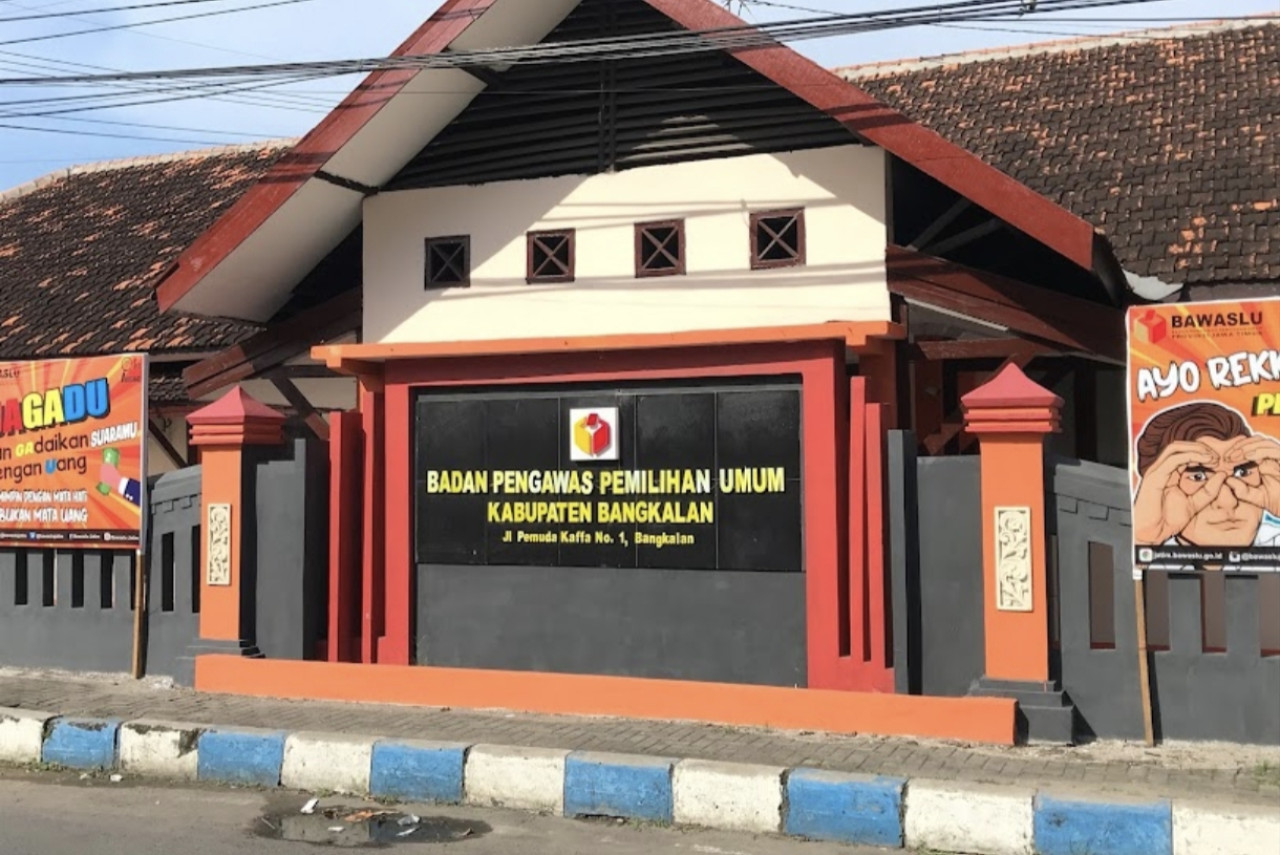Kantor Bawaslu Bangkalan. (Foto: Fathor Rahman/jatimnow.com)