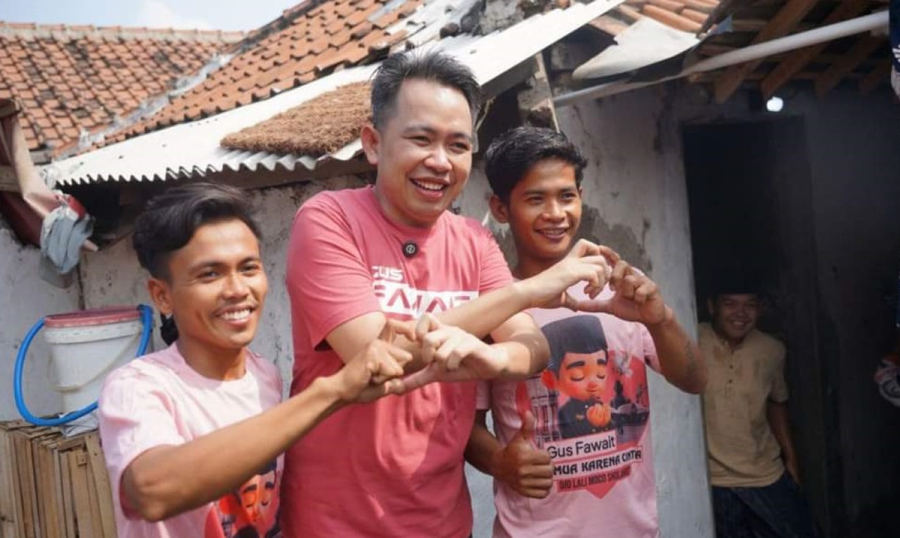 Muhammad Fawait saat menyapa warga Jember. (Foto: Khus for jatimnow.com)