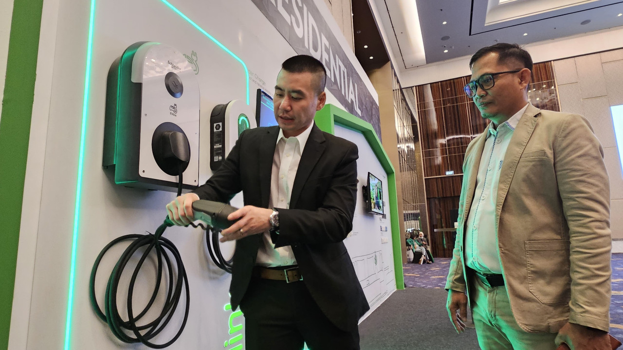 Schneider Electric Kenalkan Sustainability Consultancy Services di Surabaya