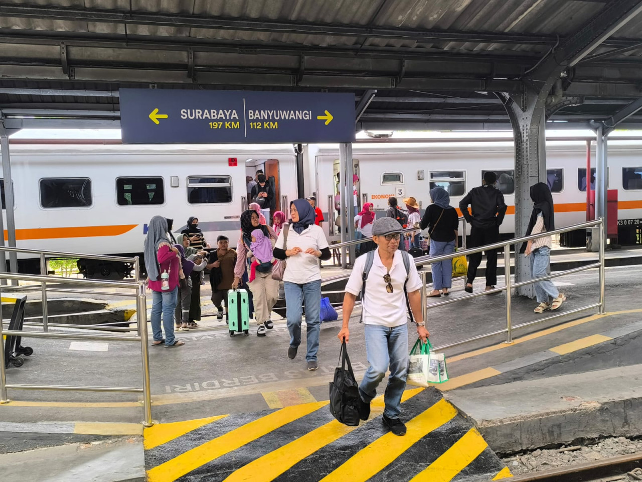 KAI Daop 9 Jember. (Foto: Sugianto/jatimnow.com)