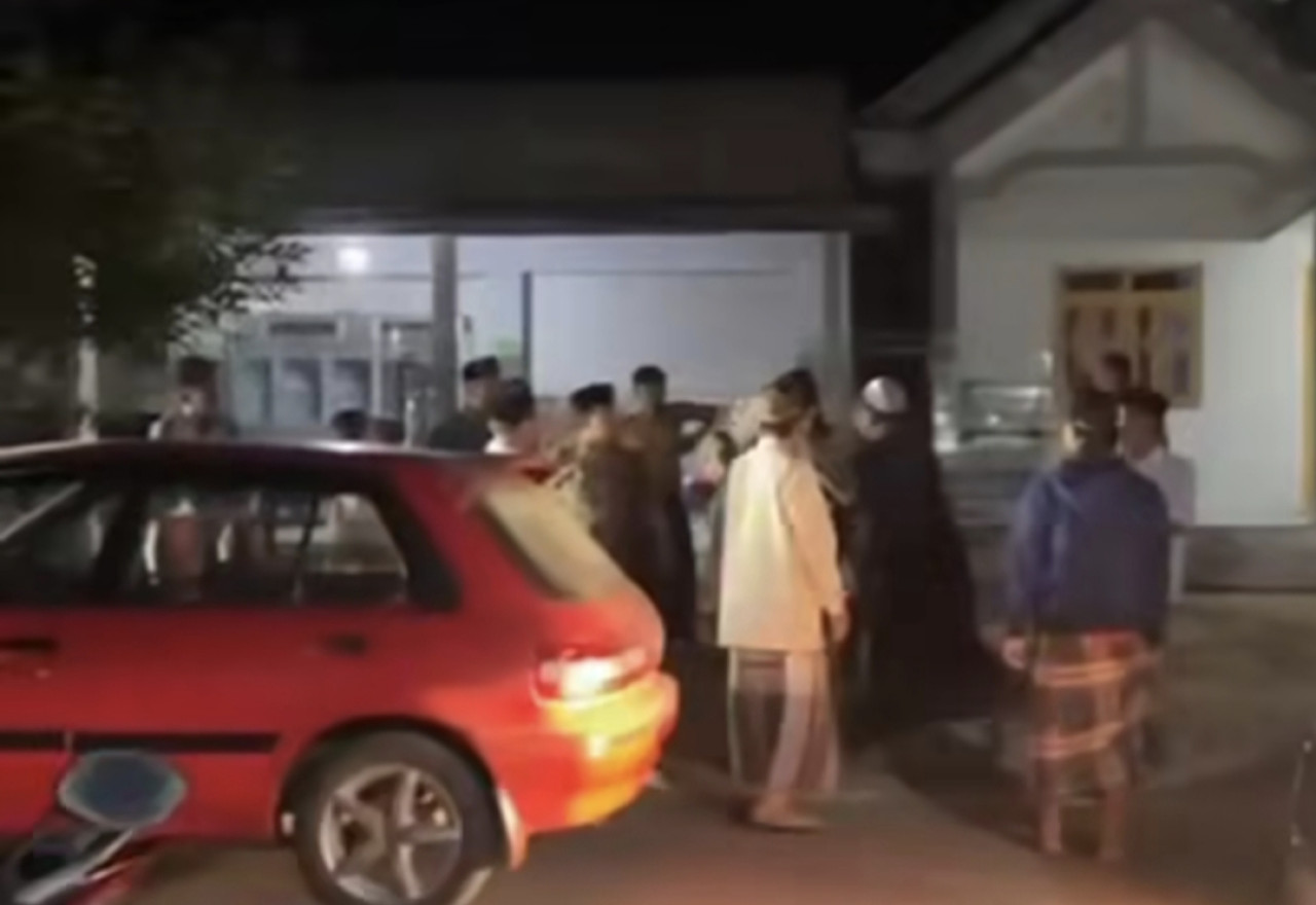 Kecelakaan lalu lintas di Bangkalan yang melibatkan MH sebagai penabrak.