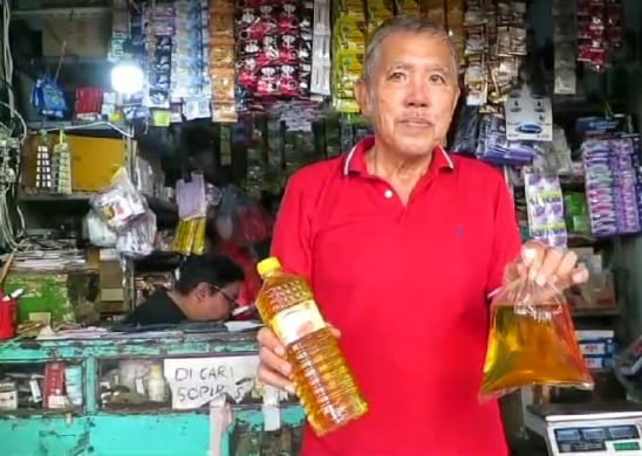 Minyak Goreng Subsidi Langka di Sidoarjo, Dijual di Atas HET