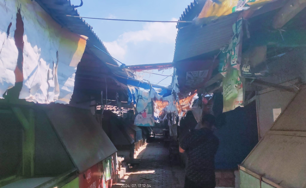 Pasar Dukuh Dempok yang terkesan kumuh. (Foto: Sugianto/jatimnow.com)