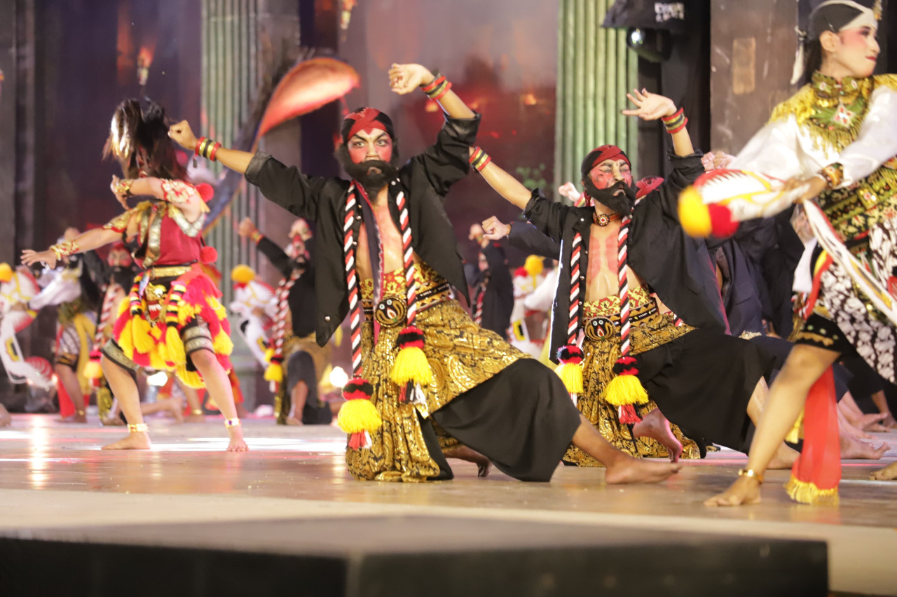 Penampilan salah satu grup reog saat Festival Nasional Reog Ponorogo (Foto: Kominfo Ponorogo for jatimnow.com)