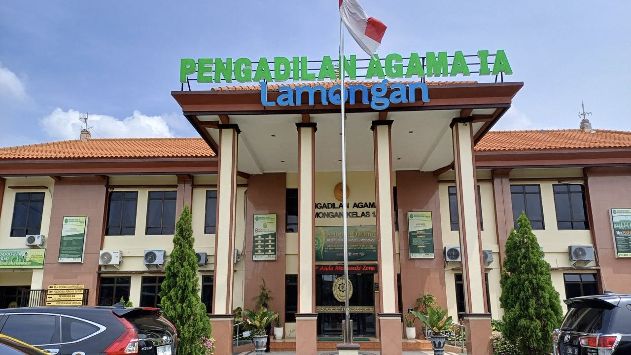Kantor Pengadilan Agama kelas IA Lamongan. (Foto: Adyad Ammy Iffansah/jatimnow.com)