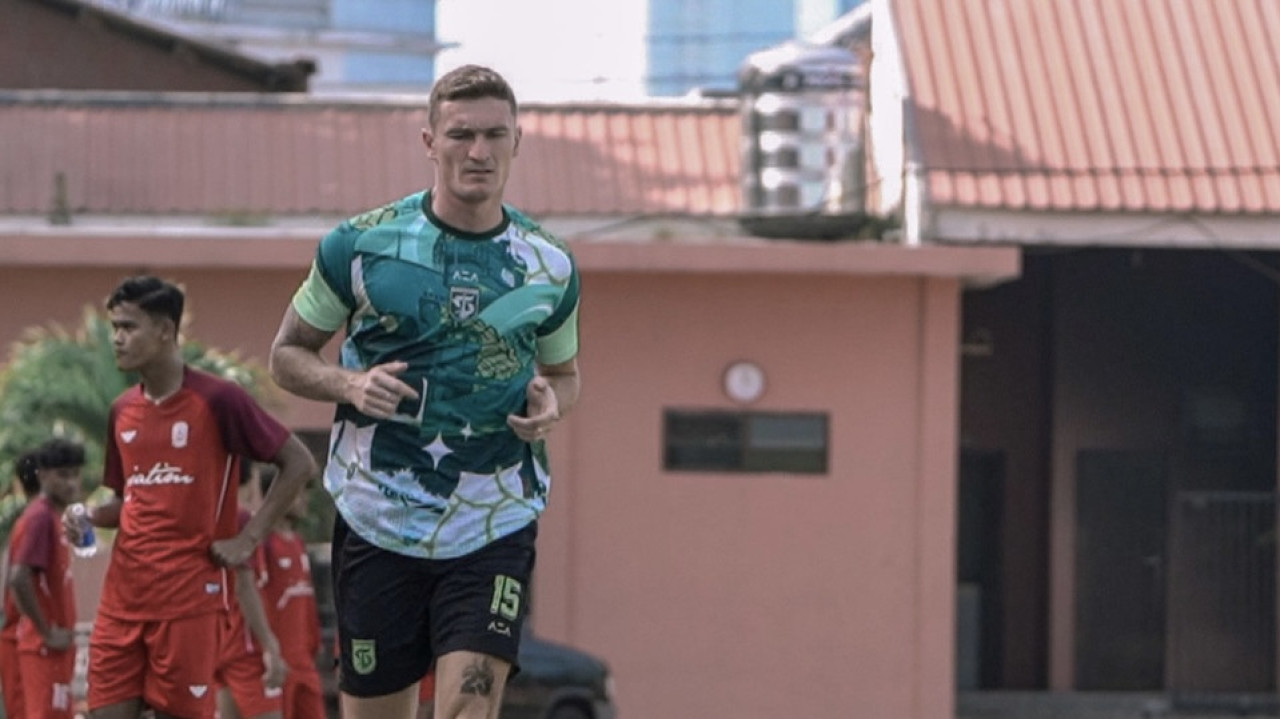 Potret Slavko saat menjalani latihan bersama Persebaya Surabaya. (Foto: Persebaya/jatimnow.com)