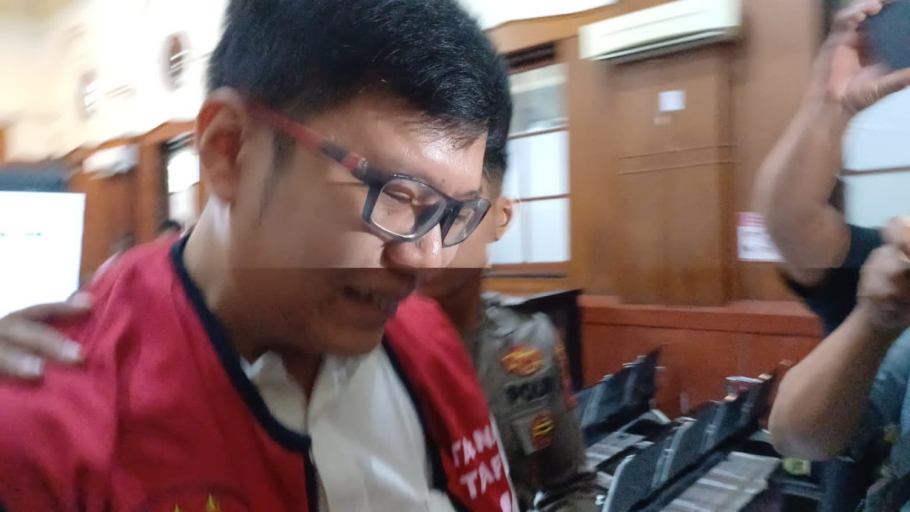 Anak Mantan Anggota DPR RI Divonis Bebas di Surabaya usai Didakwa Bunuh Janda