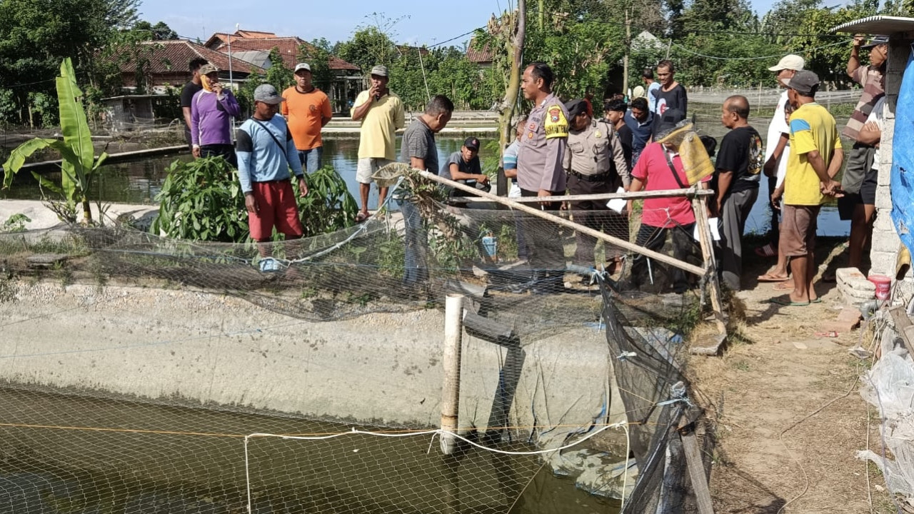 Warga Tulungagung Ditemukan Tewas di Kolam Ikan, Diduga Tersengat Listrik