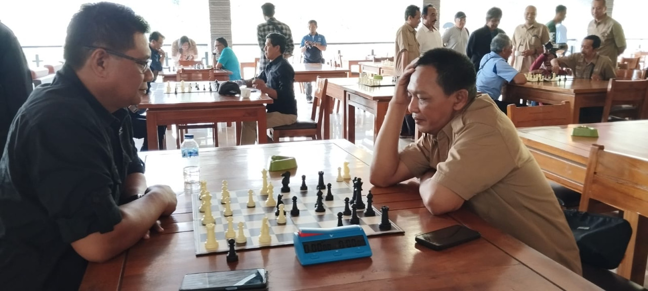 Turnamen Catur Porwarkot Batu 2024 digelar di Selecta, Kota Batu. (Foto: Gerhana/jatimnow.com)