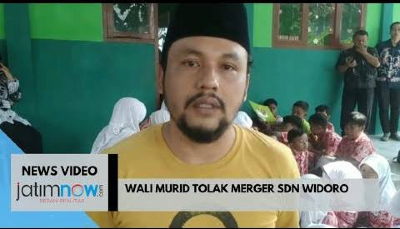 Video: Wali Murid Tolak Merger SDN Widoro