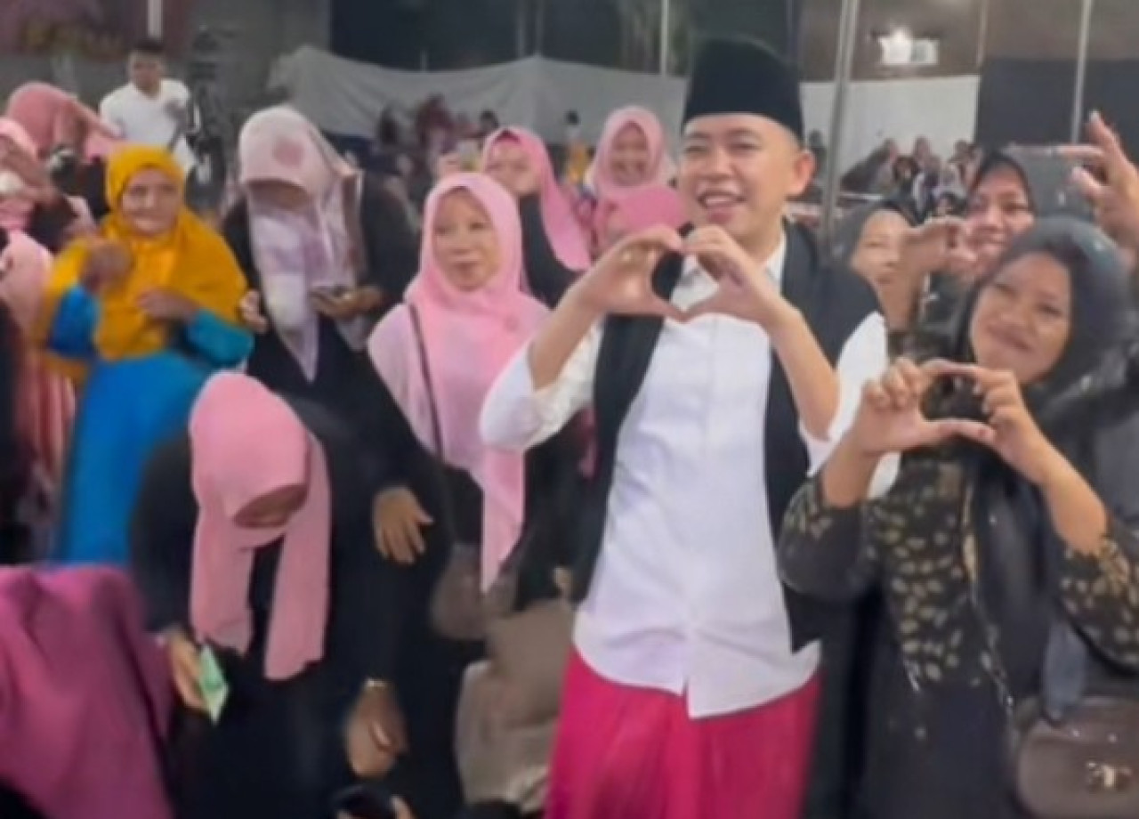 Gus Fawait saat blusukan di Jember. (Foto: tangkapan layar akun resmi Gus Fawait)