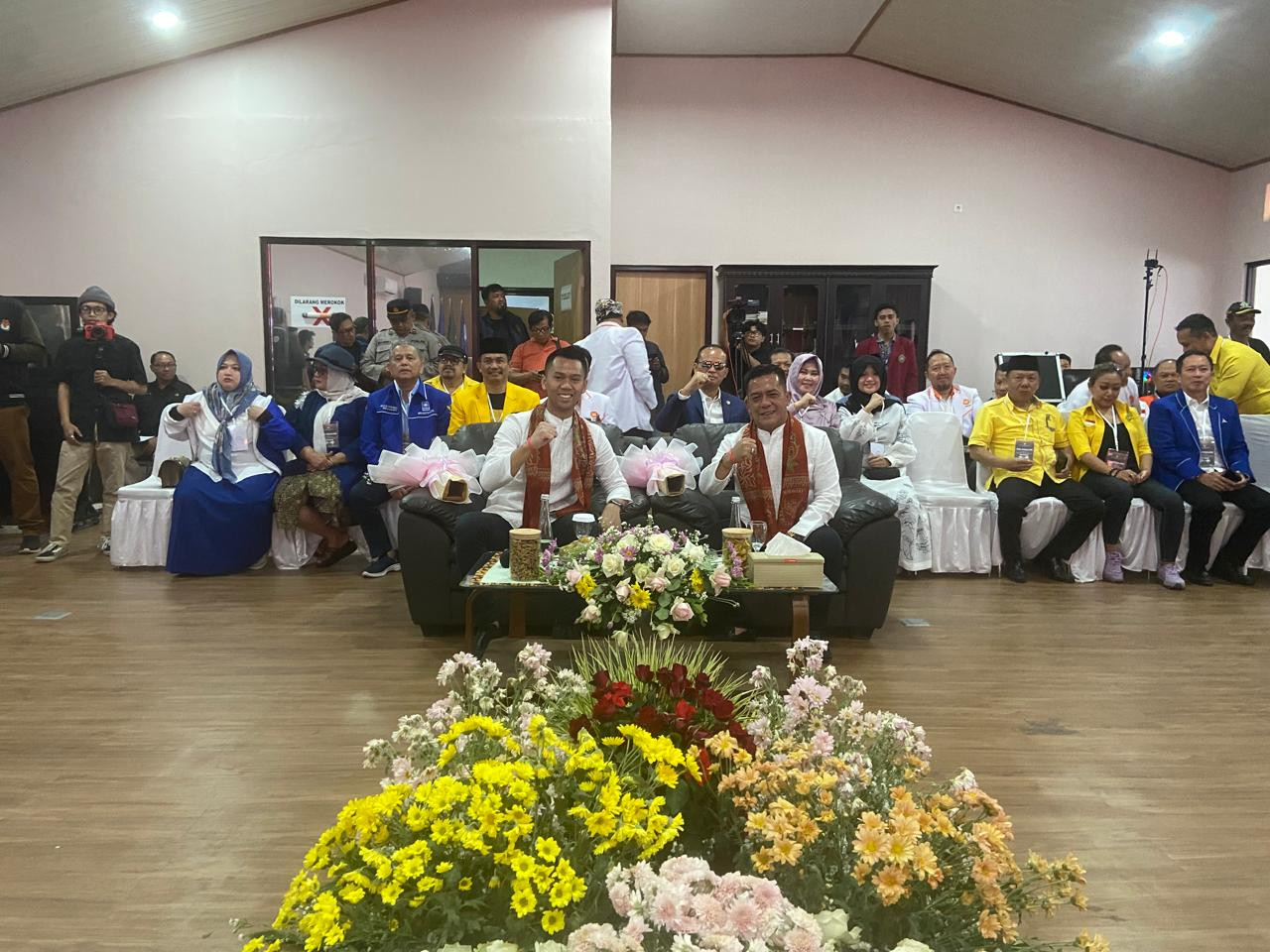 Firhando Gumelar - H Rudi Diusung Koalisi Sejuk Daftar ke KPU Kota Batu