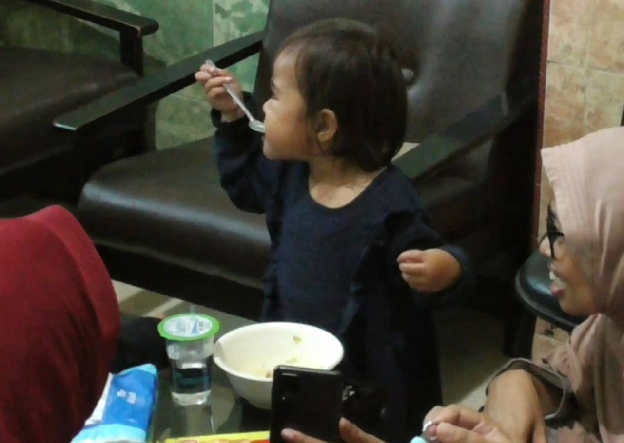 Balita Dibuang di Masjid Besar Krian Sidoarjo Telah Dijemput Nenek dari Kediri