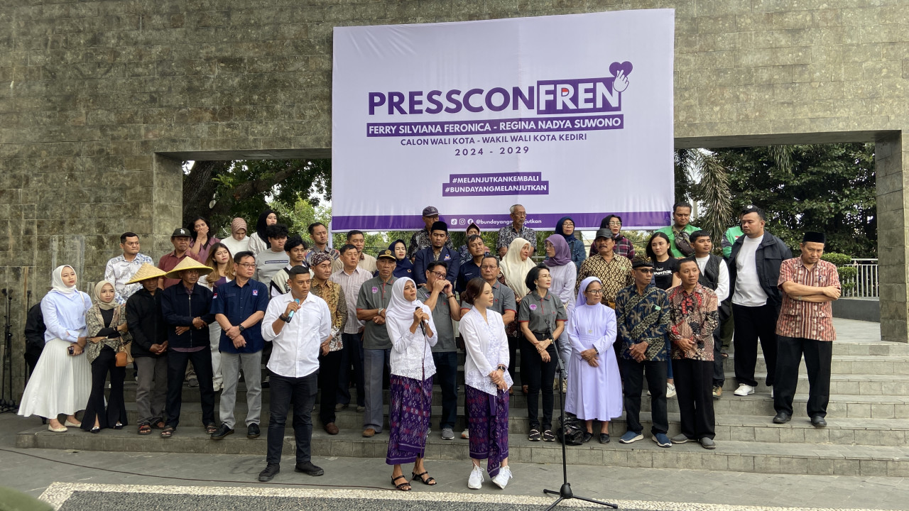 Deklarasi Bunda Fey-Regina di Pilwali Kediri 2024. (Foto: Yanuar Dedy/jatimnow.com)