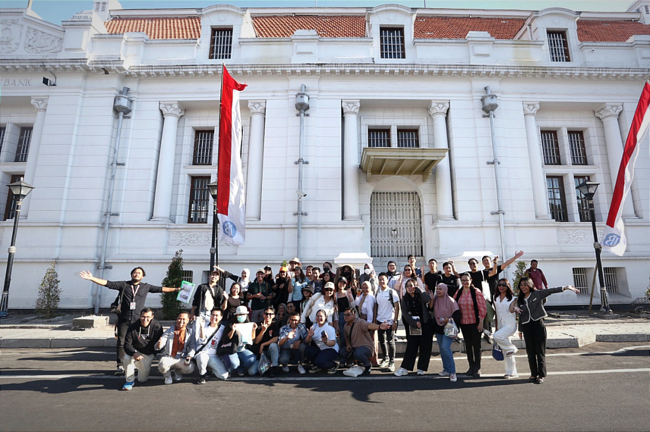 H3 dan PFI Gelar Pelatihan Street Photography di Kota Lama Surabaya