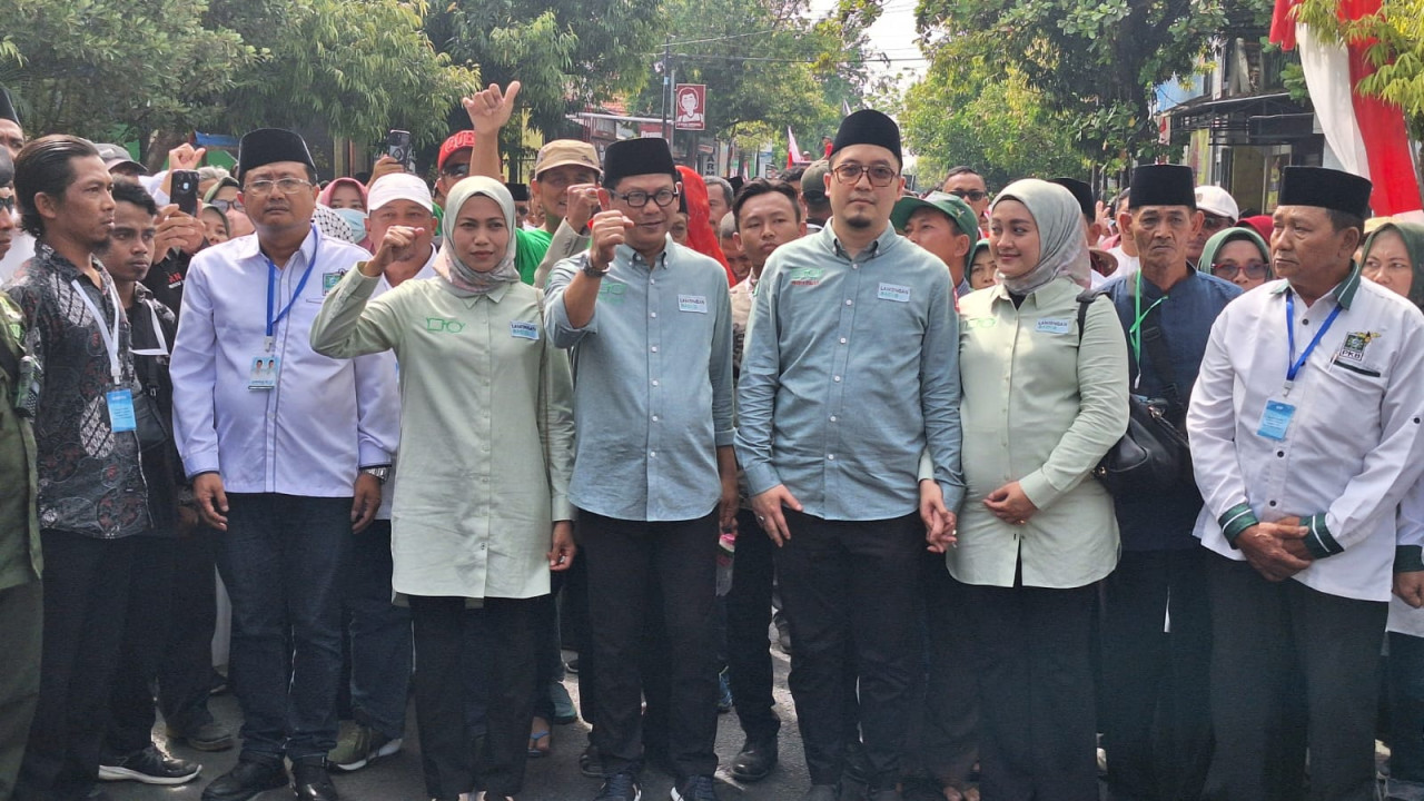 Diusung 3 Parpol, Ghofur-Shalati Resmi Daftar Pilkada Lamongan